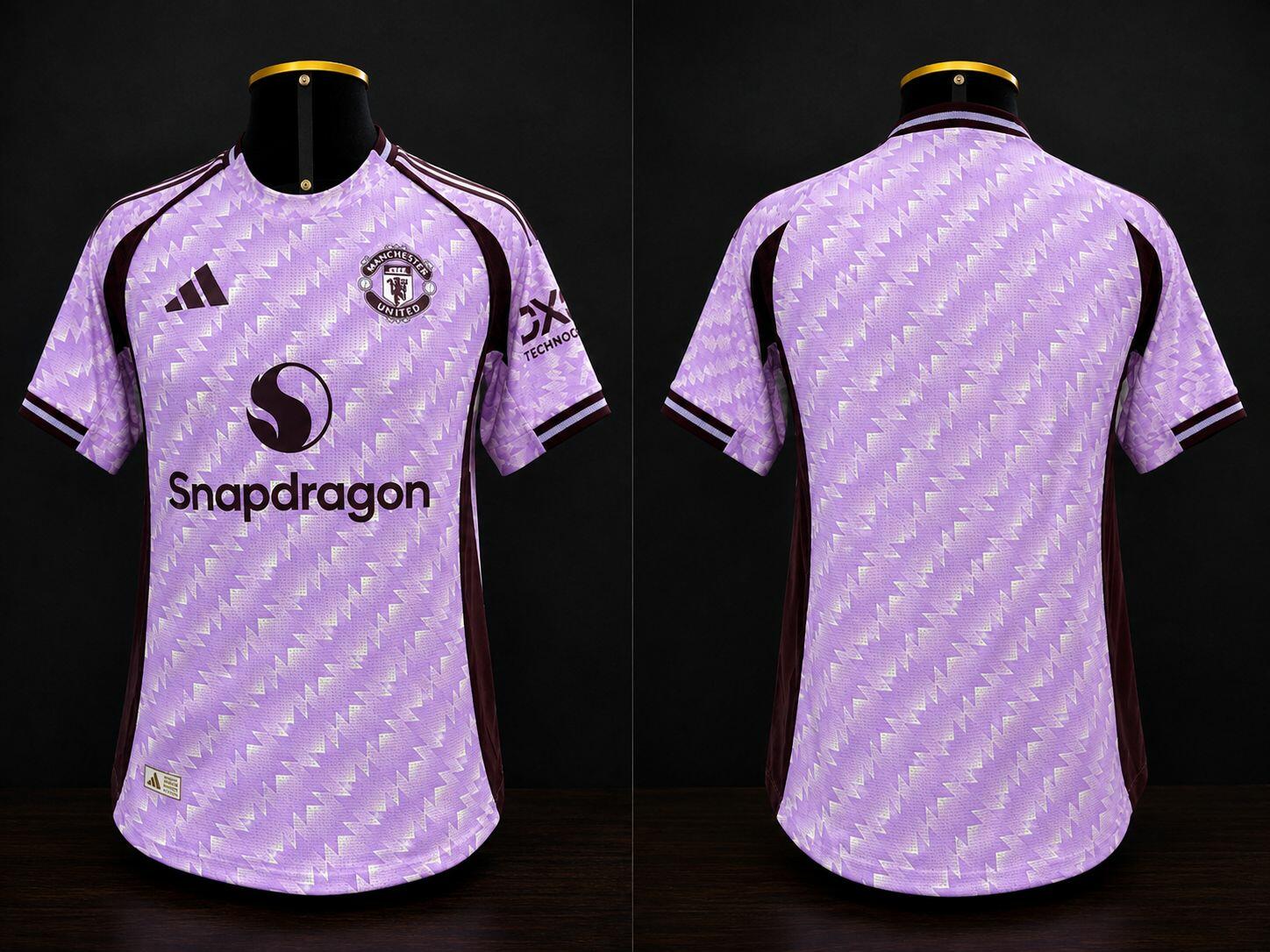 Camisa Manchester United II 25/26 jogador - Roxa